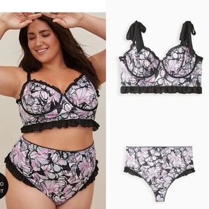 NWOT Torrid 2X BUTTERFLY BLACK SATIN RUFFLE HIGH-RISE THONG PANTY UNDERWIRE BRA